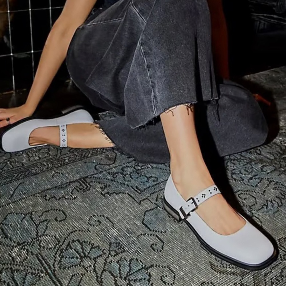 NWOB Free People Rumor Mary Jane White Leather Size 6